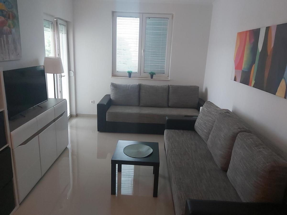 Apartment Adrijana 诺瓦利娅 外观 照片